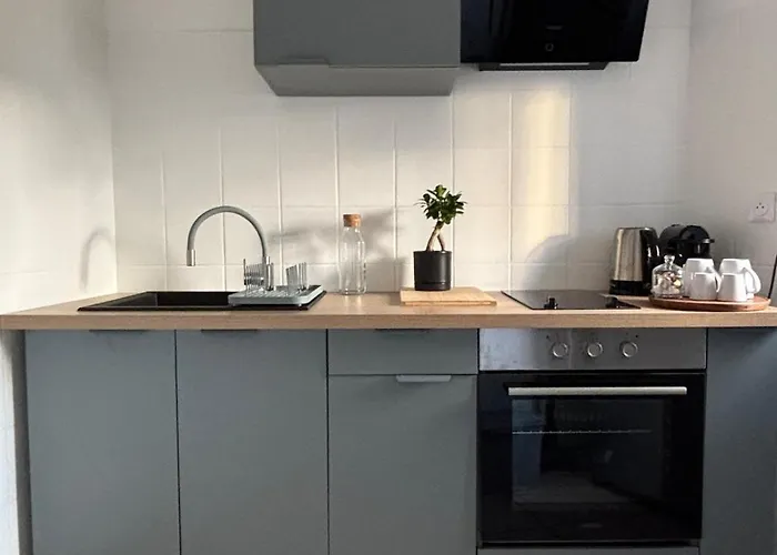 L'escapade Apartment *